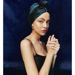 Paradise Fold Between Light And Dark Fold